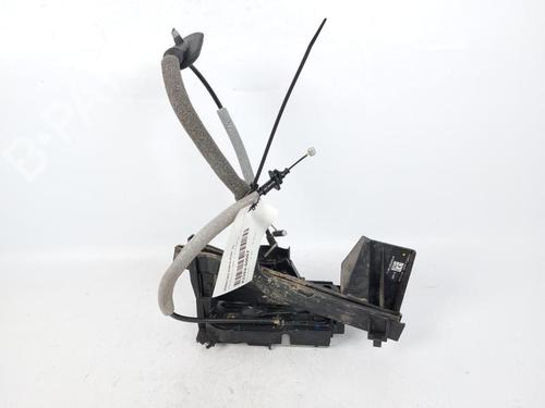 Used Rear right lock FORD FIESTA VII (HJ, HF) 1.1 Ti-VCT (70 hp) 15162827