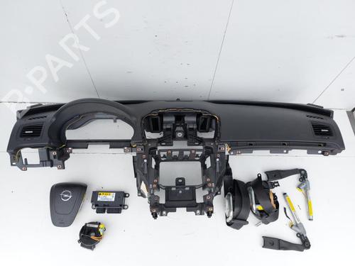 Used Airbag Kit OPEL INSIGNIA A (G09) 2.0 CDTI (68) (131 hp) 17203887