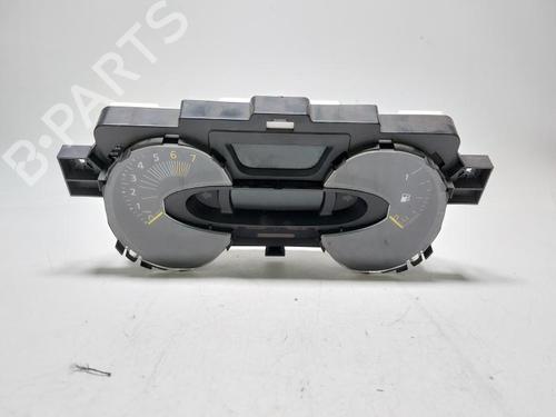 Used Instrument cluster RENAULT CAPTUR I (J5_, H5_) 0.9 TCe 90 (90 hp) 30802379