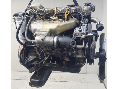 Motor für NISSAN TRADE Platform/Chassis 3.0 D (86 hp) 33196893