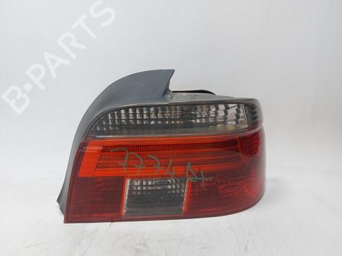 Achterlicht rechts Achterlicht rechts BMW 5 (E39) 520 i (150 hp) 36618076 36618076