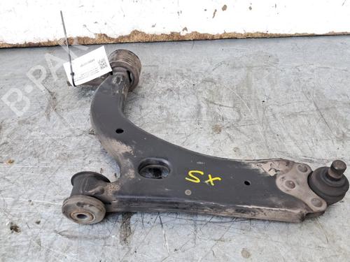 Venstre fortil bærearm Venstre fortil bærearm FORD FIESTA V (JH_, JD_) 1.25 16V (75 hp) 37513477 37513477
