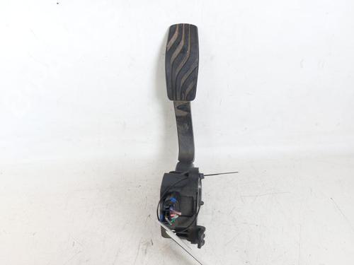 Used Pedal Pedal 24038584 24038584