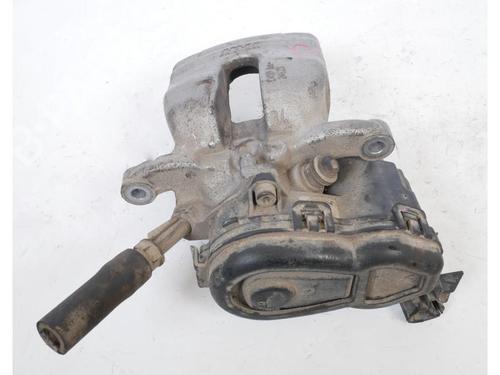 Used Left front brake caliper MERCEDES-BENZ CLA Coupe (C117) CLA 180 (117.342) (122 hp) 15148478