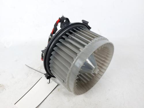 Used Heater blower motor OPEL MERIVA B MPV (S10) 1.3 CDTI (75) (95 hp) 15892576