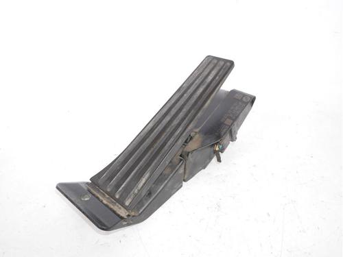 Used Pedal BMW 1 (E87) 118 d (143 hp) 15148371