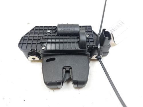 tailgate-lock-peugeot-2008-i-cu_-2013-25732605 main image