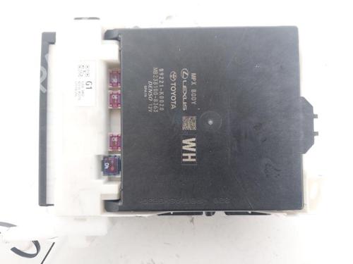 Used Fuse box Fuse box 22188037 22188037