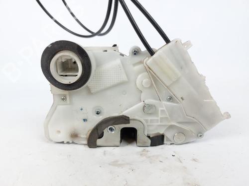 Front left lock TOYOTA YARIS (_P13_) 1.5 Hybrid (NHP130_, NHP130) | BP15264711C98 
