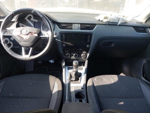 Steering column stalk SKODA OCTAVIA III Combi (5E5, 5E6) 1.6 TDI | BP37020143I23 - Image 15