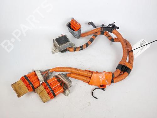 Used Wiring harness TOYOTA YARIS (_P13_) 1.5 Hybrid (NHP130_, NHP130) (101 hp) 15139066