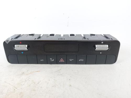 Used Climate control Climate control MERCEDES-BENZ SPRINTER 5-t Van (B907) 511 CDI (907.653, 907.655, 907.657) (114 hp) 15174801 15174801