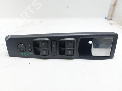 Used Left front window switch LANCIA MUSA (350_) 1.3 D Multijet (350.AXG11, 350.AXG1A) (90 hp) 29607139