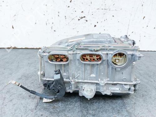 Used Electronic module TOYOTA YARIS (_P13_) 1.5 Hybrid (NHP130_, NHP130) (101 hp) 15171650