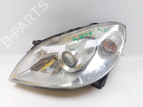 Used Left headlight MERCEDES-BENZ B-CLASS Sports Tourer (W245) B 200 CDI (245.208) (140 hp) 27672346