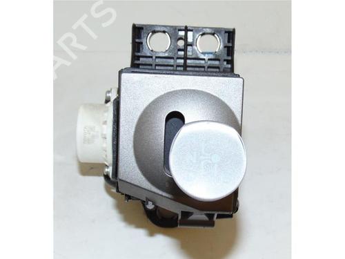 Used Shift knob Shift knob TOYOTA PRIUS Liftback (_W2_) 1.5 Hybrid (NHW20_, NHW20R) (112 hp) 15141315 15141315