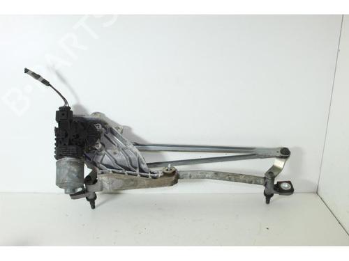 Used Front wiper motor FORD FIESTA VI (CB1, CCN) 1.4 TDCi (70 hp) 15145932