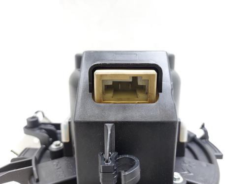Heater blower motor OPEL GRANDLAND / GRANDLAND X (A18, P1UO) 1.5 Turbo D (75) | BP25434067M62 
