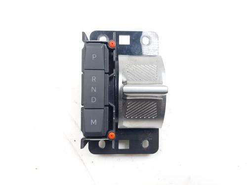 Used Shift knob PEUGEOT 308 III (FB_, FH_, FP_, F3_, FM_) BlueHDi 130 (FBYHZL, FBYHZT) (131 hp) 24237971