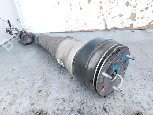 Used Left rear shock absorber MERCEDES-BENZ S-CLASS (W222, V222, X222) S 350 BlueTEC / d (222.132, 222.032, 222.123) (258 hp) 30454094