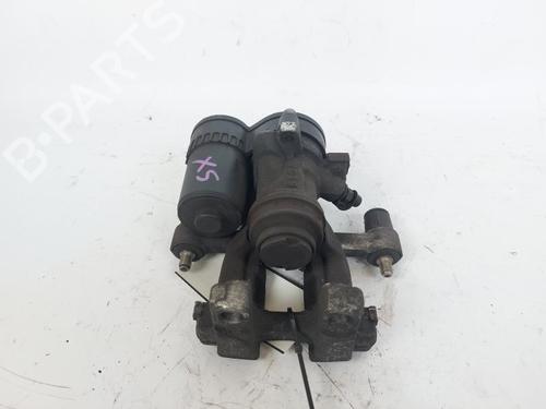 Used Left front brake caliper Left front brake caliper BMW X1 (F48) sDrive 16 d (116 hp) 17554482 17554482