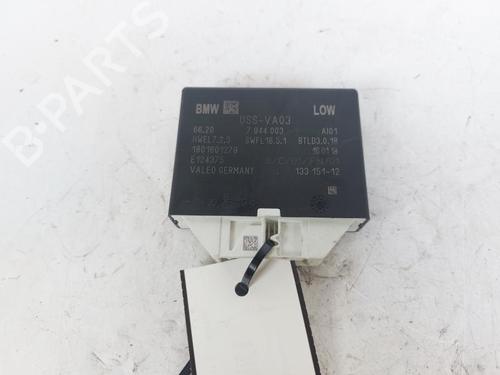 Used Electronic module BMW 5 (G30, F90) 520 d xDrive (190 hp) 15176019