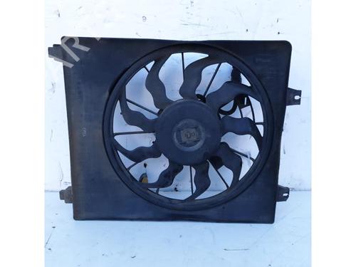 Used Radiator fan HYUNDAI SANTA FÉ II (CM) 2.2 CRDi (155 hp) 15153469