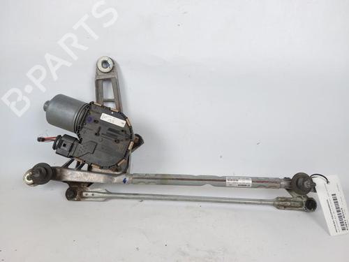 Used Front wiper motor AUDI A4 B9 Avant (8W5, 8WD) 2.0 TDI (150 hp) 15277544