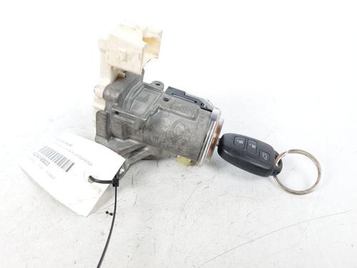 Used Electronic module Electronic module TOYOTA RAV 4 IV (_A4_) 2.0 D (ALA40_, ALA40R) (124 hp) 15173707 15173707