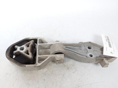 Used Engine mount VOLVO XC40 (536) D3 (150 hp) 15173598