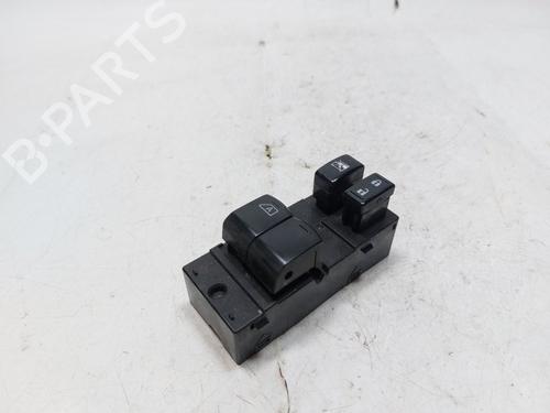 Used Left front window switch Left front window switch NISSAN MICRA IV (K13K, K13KK) 1.2 (80 hp) 35721386 35721386