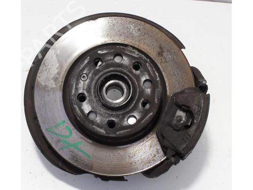 Used Right front steering knuckle Right front steering knuckle VW GOLF VI (5K1) 1.4 (80 hp) 15146737 15146737