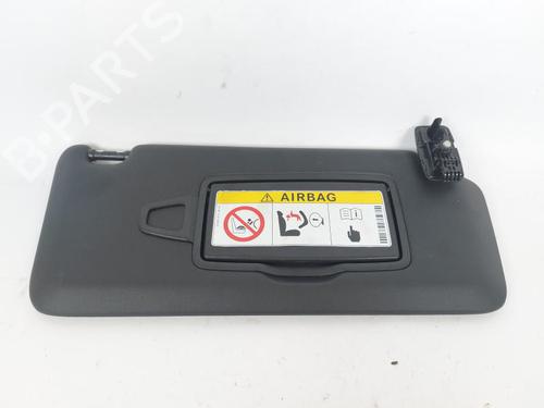 Used Right sun visor Right sun visor 17554359 17554359