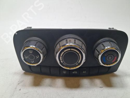 climate-control-mini-mini-clubman-f54-2014-39135841 main image