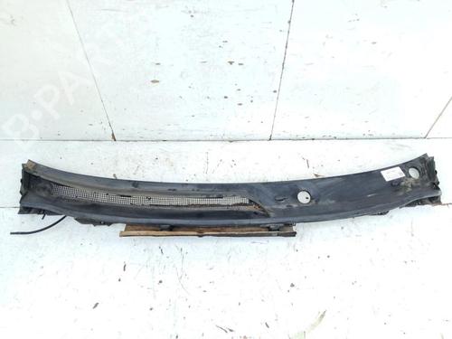 Used Grille NISSAN QASHQAI III (J12) 1.3 DIG-T (140 hp) 33196201