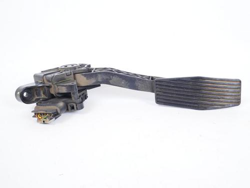 Used Pedal OPEL MERIVA B MPV (S10) 1.4 (75) (100 hp) 15151079