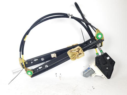 Vindusheismekanisme høyre foran AUDI A1 (8X1, 8XK) 1.6 TDI (105 hp) 15154617