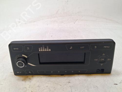 Used Radio Radio 38106647 38106647