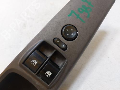 Left front window switch LANCIA MUSA (350_) 1.9 D Multijet (350.AXC1A) | BP37259934I27 - Image 2