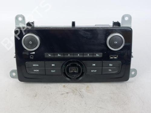 Used Radio RENAULT CLIO IV Grandtour (KH_) 0.9 TCe 90 (90 hp) 15171712