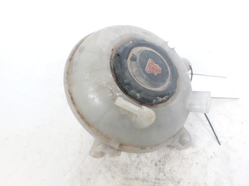Used Expansion tank VW GOLF VII Variant (BA5, BV5) 1.6 TDI (115 hp) 17526642