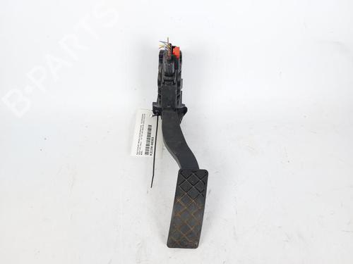 Used Pedal VW GOLF VII (5G1, BQ1, BE1, BE2) 1.6 TDI (105 hp) 15157749