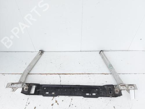 subframe-citroen-c4-picasso-ii-16-bluehdi-120-9675239880-9675240180-2013-15169818 main image