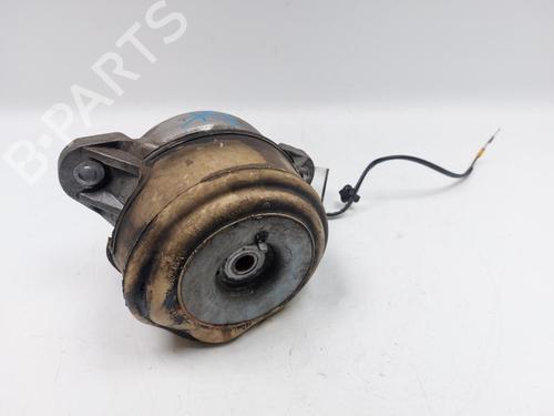 Used Engine mount Engine mount MERCEDES-BENZ GLK-CLASS (X204) 200 CDI (204.901) (143 hp) 29641387 29641387