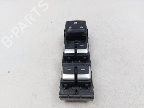 Used Left front window switch KIA SPORTAGE IV (QL, QLE) 1.6 CRDi (136 hp) 24540633
