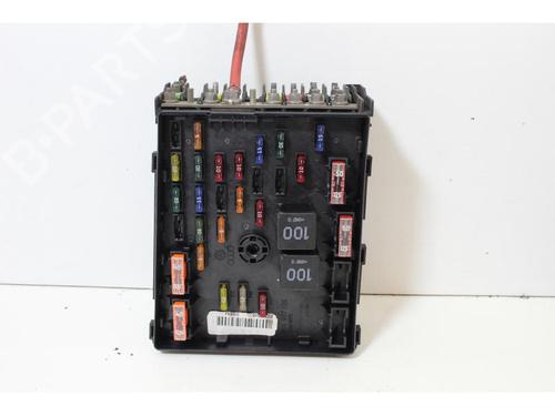 Used Fuse box Fuse box VW PASSAT B6 (3C2) 1.4 TSI EcoFuel (150 hp) 15146588 15146588