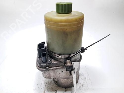 Pompe de direction assistée SEAT IBIZA III (6L1) 1.4 TDI (75 hp) 33196684