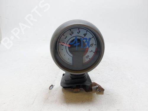 Used Instrument cluster Instrument cluster PEUGEOT 107 (PM_, PN_) 1.0 (68 hp) 33840289 33840289