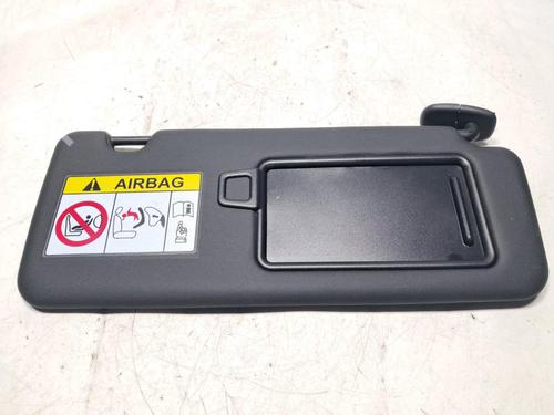Used Right sun visor Right sun visor 33194402 33194402