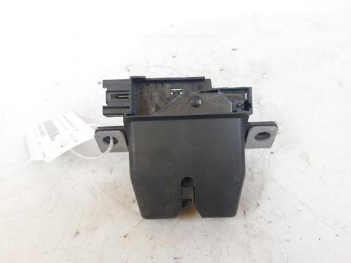 Used Tailgate lock FORD FIESTA VII (HJ, HF) 1.5 TDCi (86 hp) 18354553